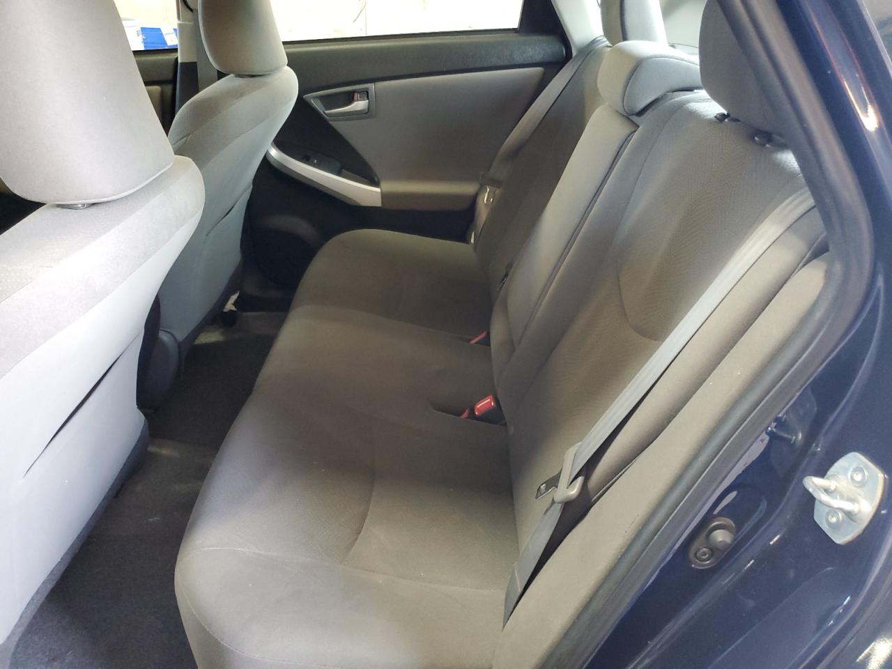 JTDKN3DUXE1739242 2014 Toyota Prius