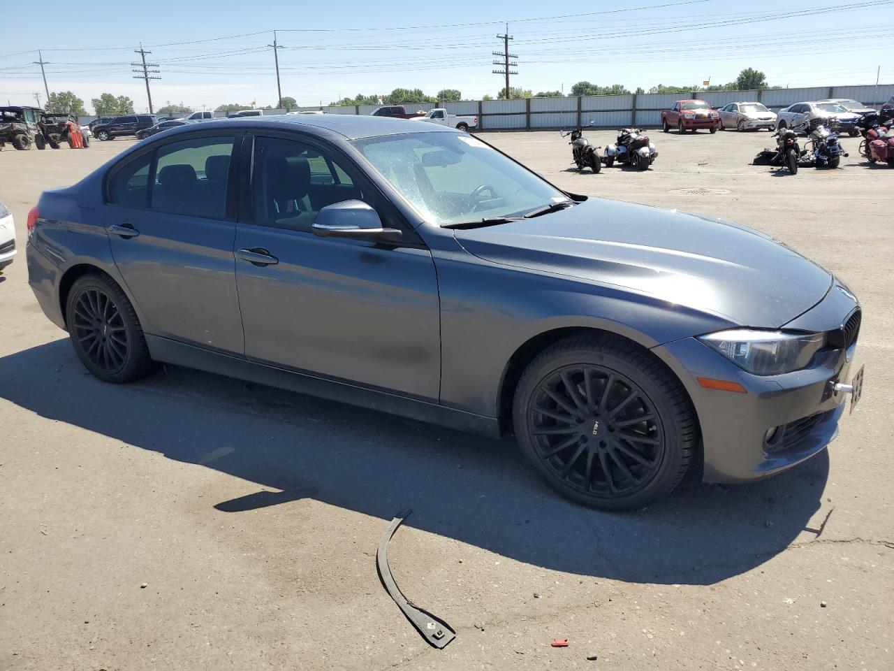 2013 BMW 328 Xi vin: WBA3B3G59DNR81381