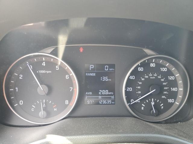 2017 HYUNDAI ELANTRA SE - 5NPD74LF4HH107894