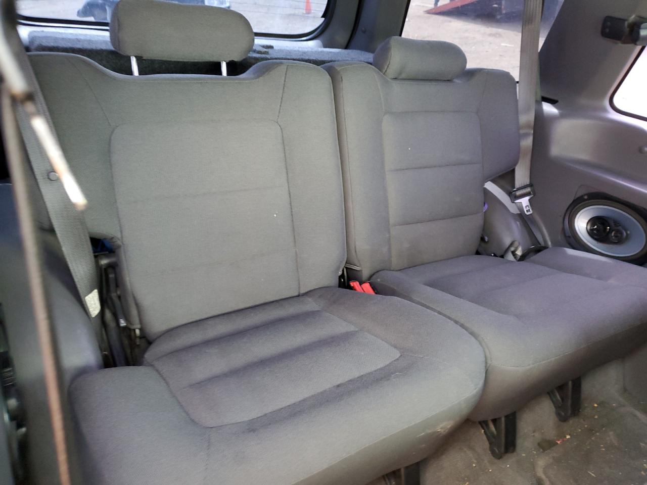 1FMYU60E12UC16825 2002 Ford Explorer Sport