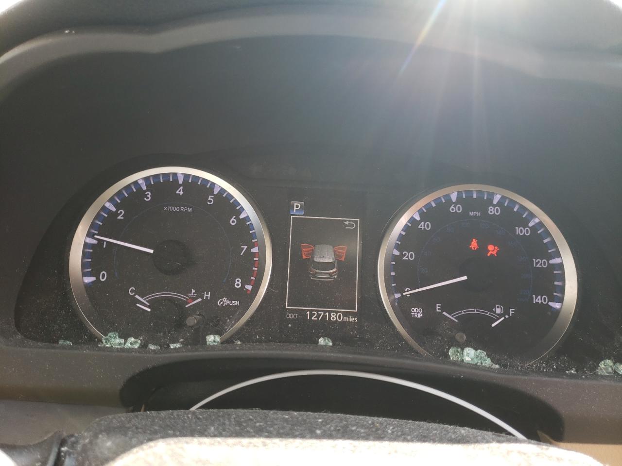 5TDZZRFH1HS231352 2017 Toyota Highlander Le