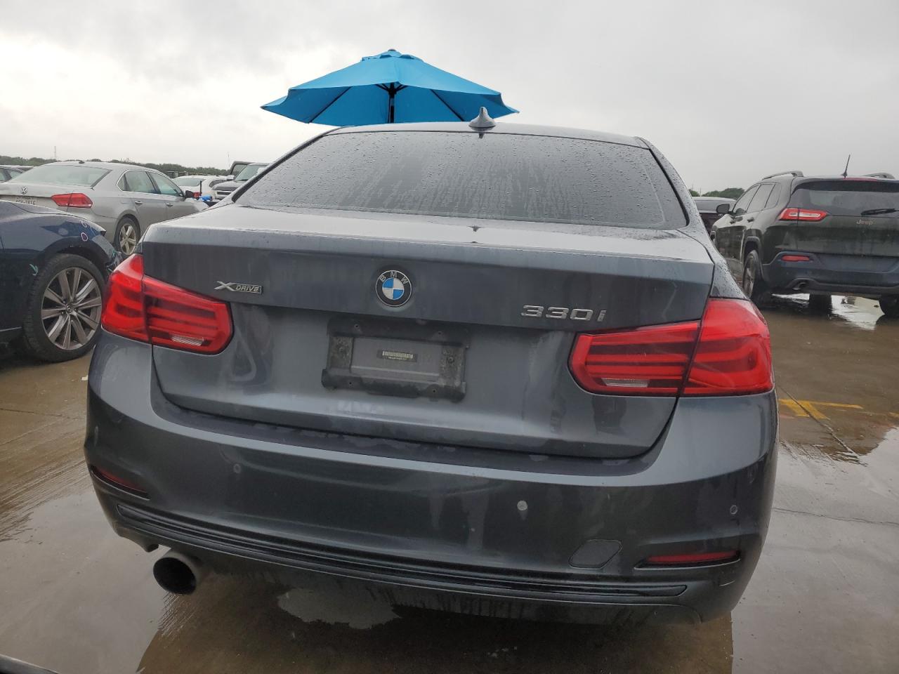 WBA8D9C35HA011077 2017 BMW 330 Xi