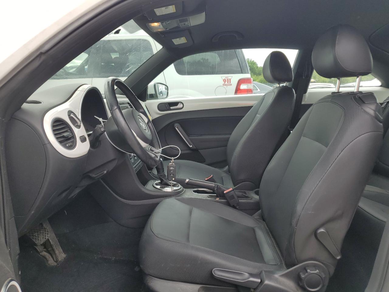 3VWJP7AT6CM659751 2012 Volkswagen Beetle