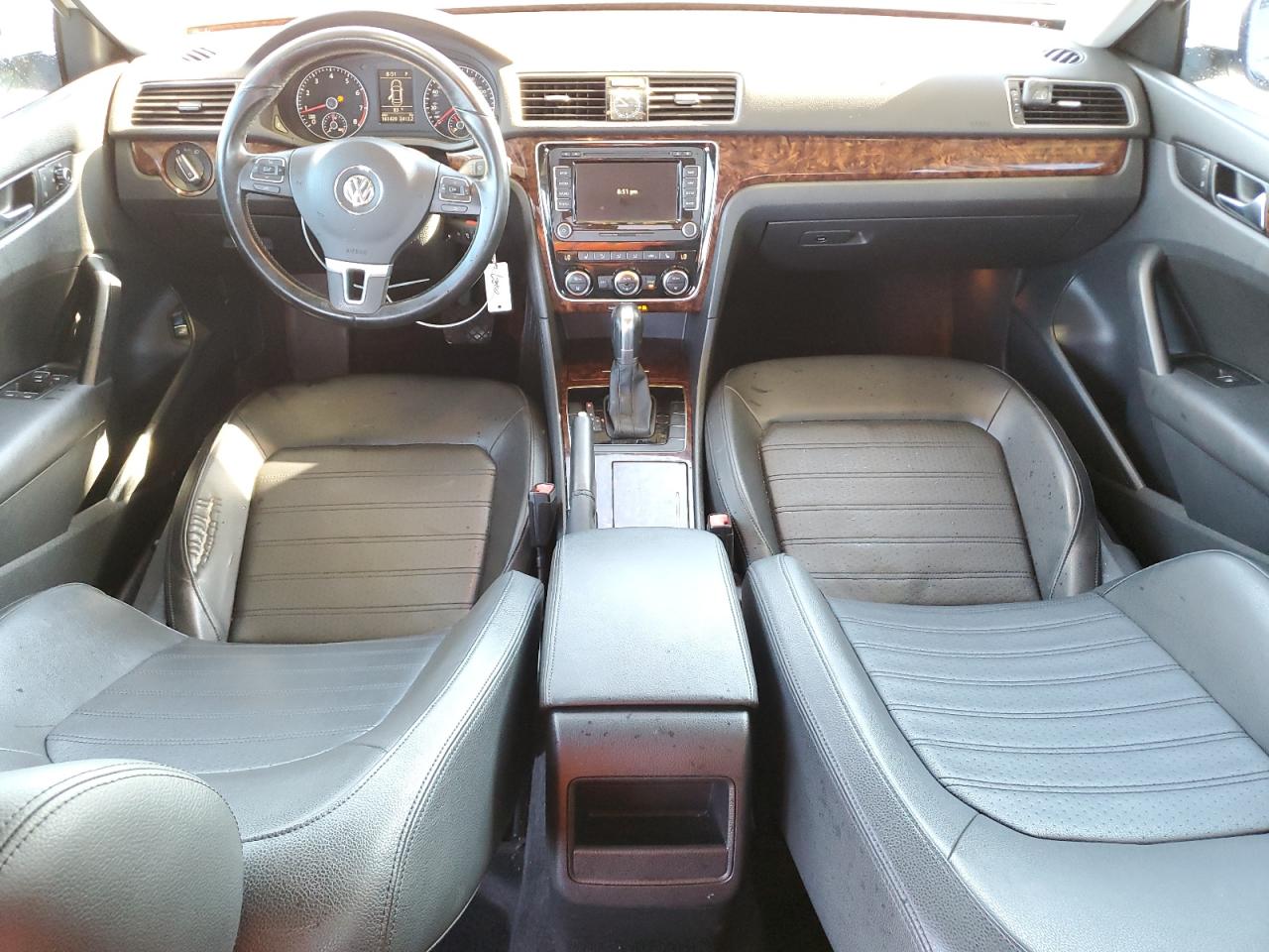 1VWCH7A38CC036204 2012 Volkswagen Passat Sel