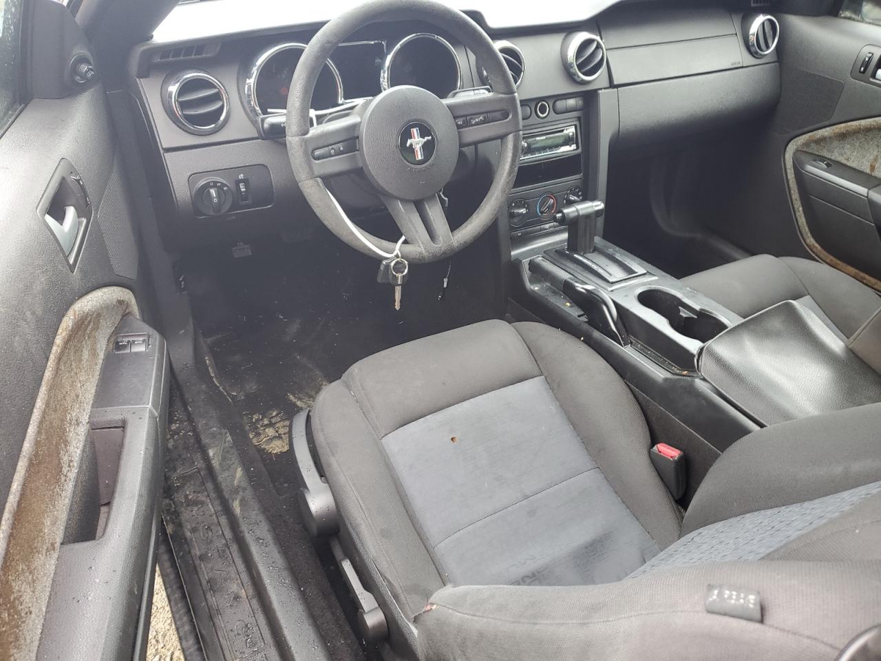 1ZVHT80NX85172066 2008 Ford Mustang