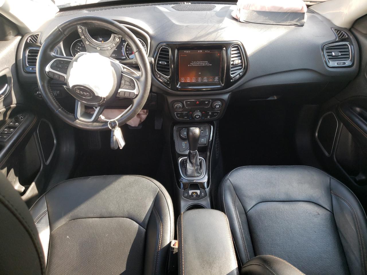 3C4NJDCB8KT791889 2019 Jeep Compass Limited