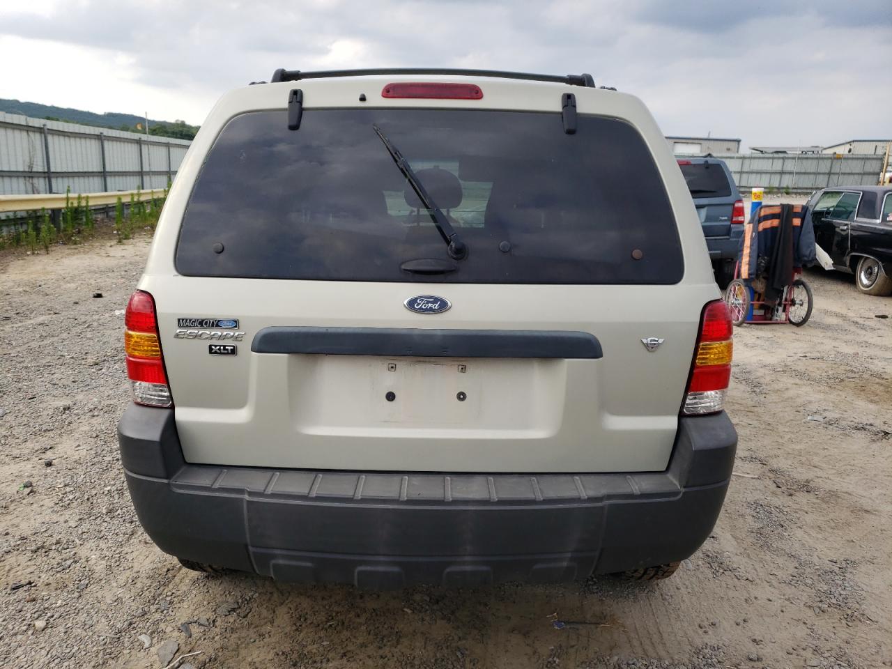 1FMYU93115KC09545 2005 Ford Escape Xlt