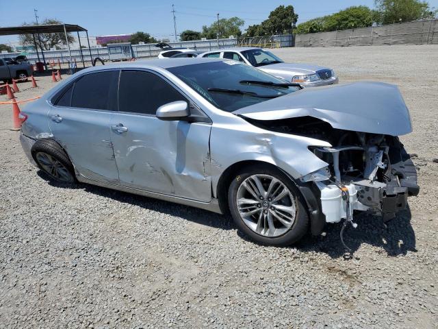 VIN 4T1BF1FK0GU251931 2016 Toyota Camry, LE no.4