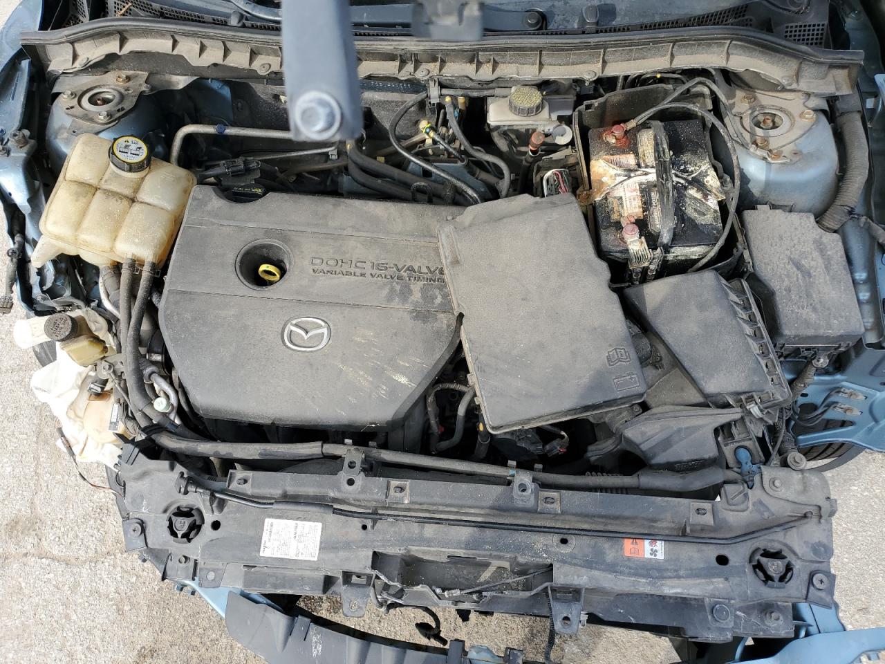 JM1BL1VF0B1490553 2011 Mazda 3 I