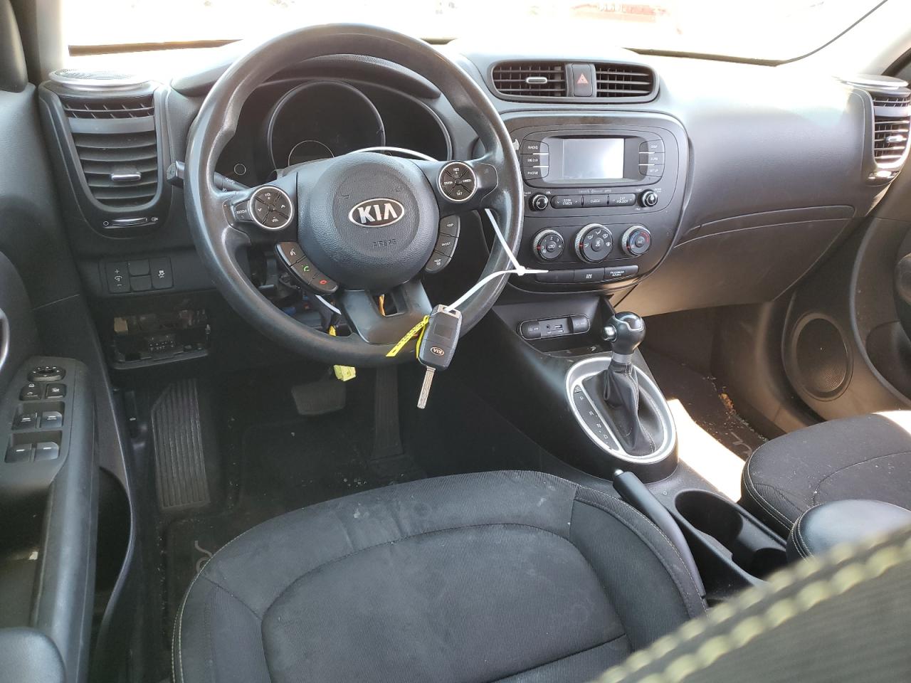 KNDJP3A50G7350127 2016 Kia Soul +