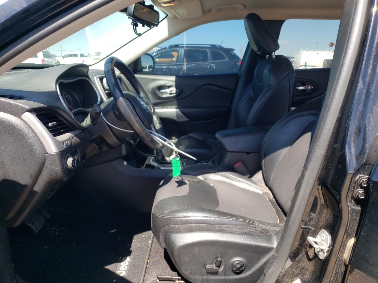 1C4PJLLB0JD514130 2018 Jeep Cherokee Latitude Plus