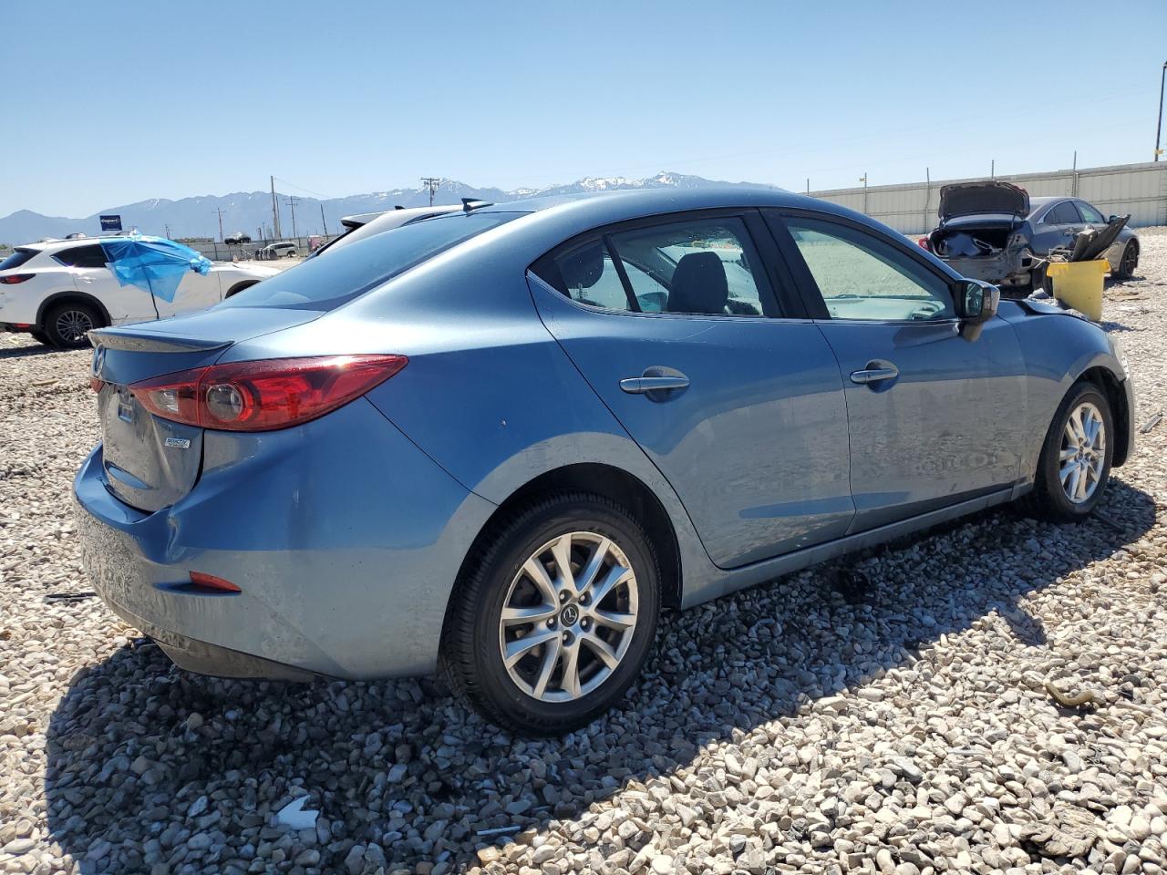 2014 Mazda 3 Touring vin: JM1BM1V75E1180473