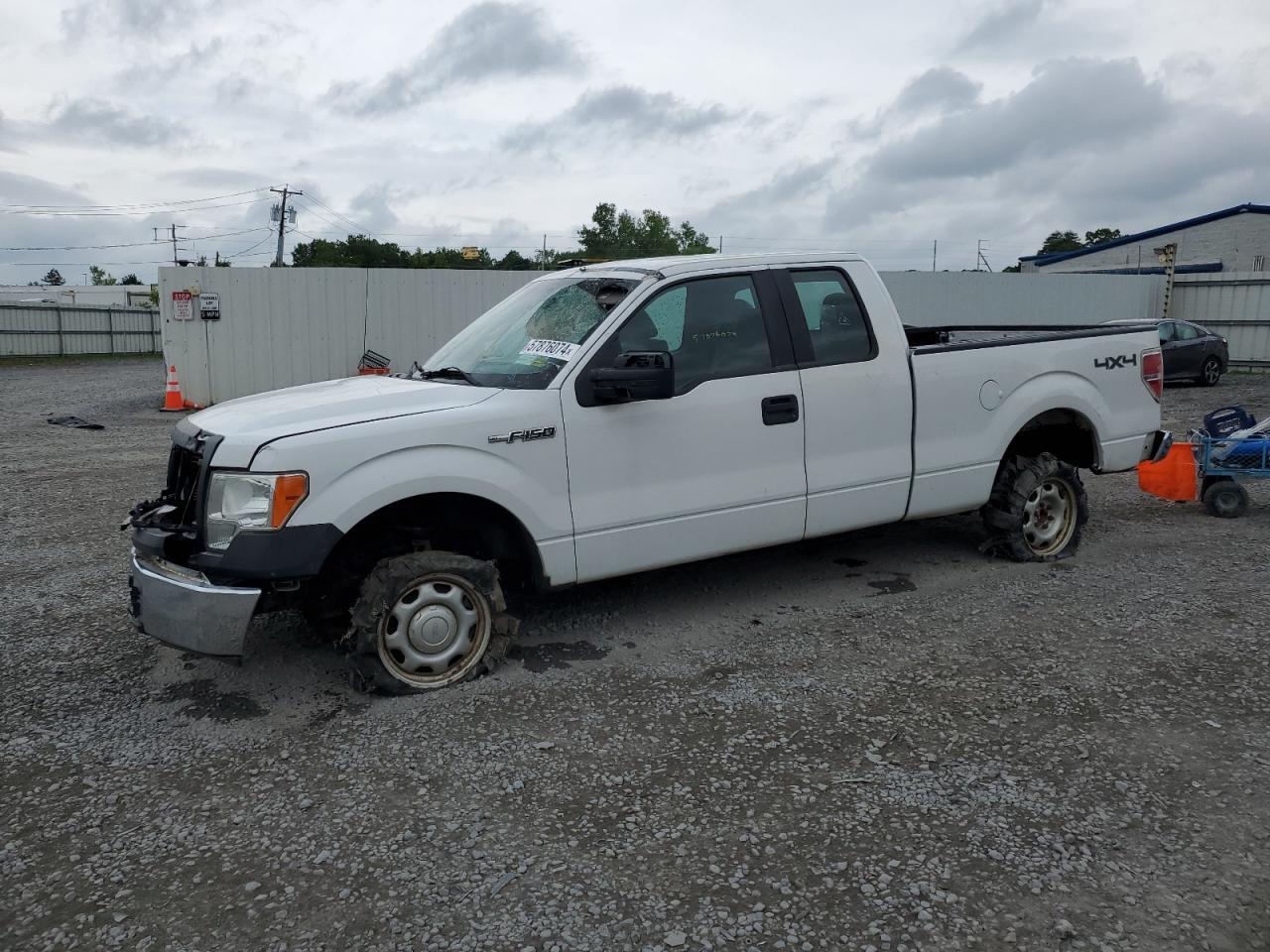 2014 Ford F150 Super Cab vin: 1FTFX1EF9EFB86697