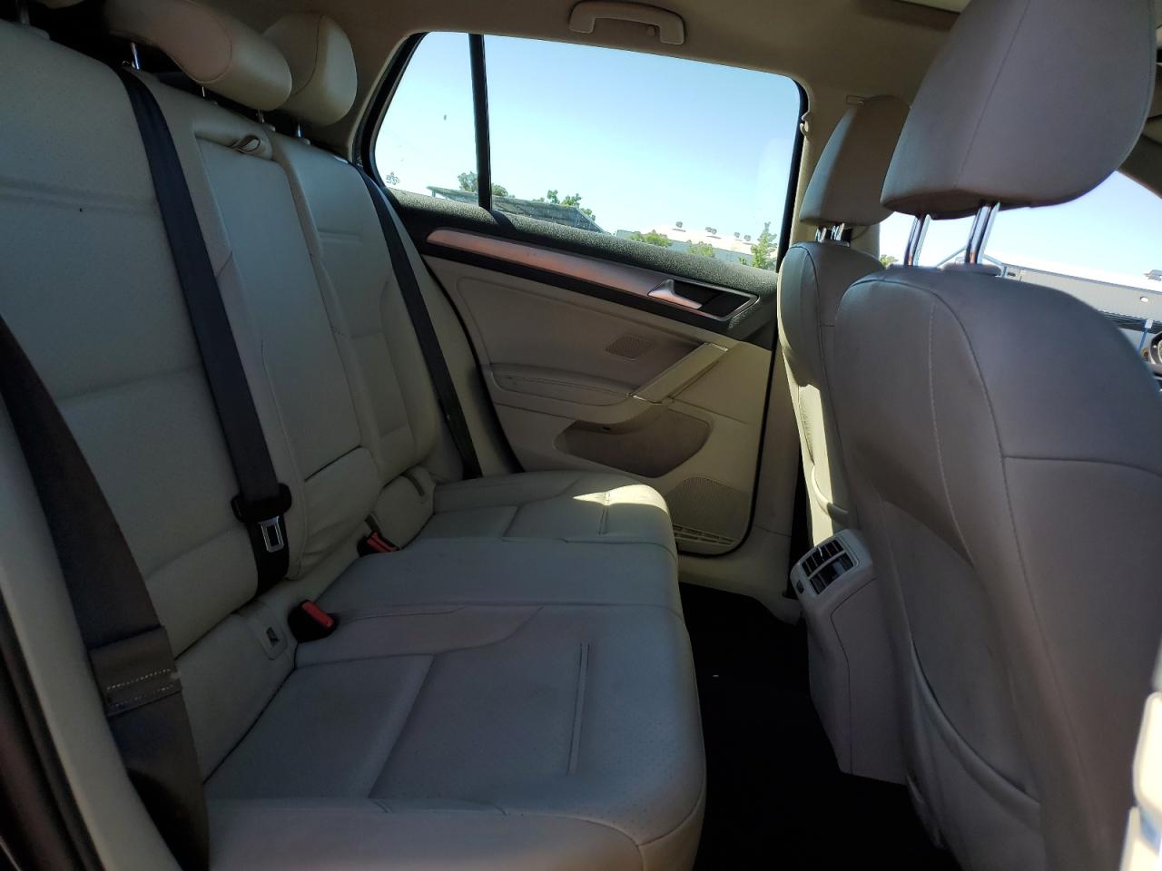 3VW217AU7HM042865 2017 Volkswagen Golf S