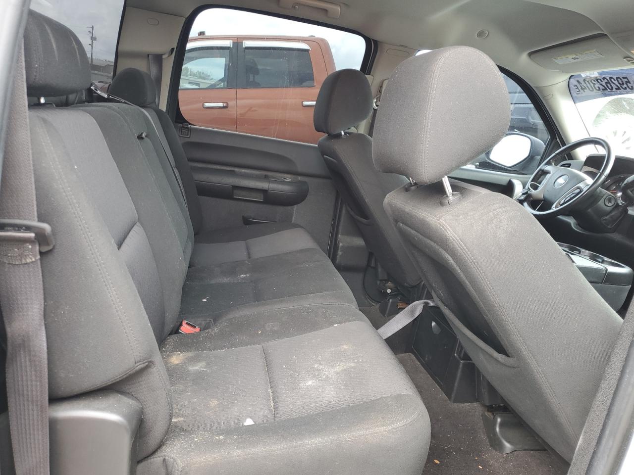 3GCPCSE09BG358089 2011 Chevrolet Silverado C1500 Lt