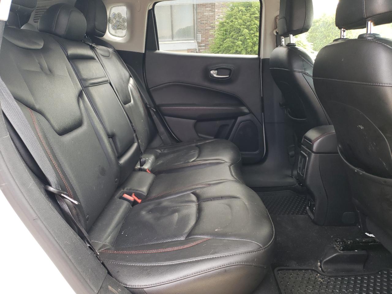 3C4NJDDB0JT282800 2018 Jeep Compass Trailhawk