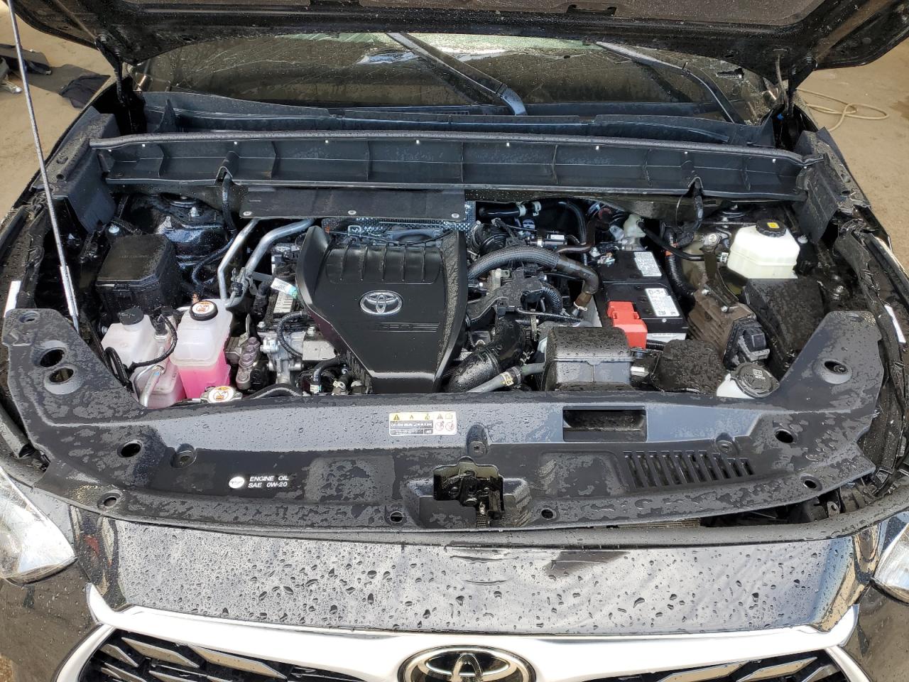 5TDKDRBH6RS539236 2024 Toyota Highlander Le