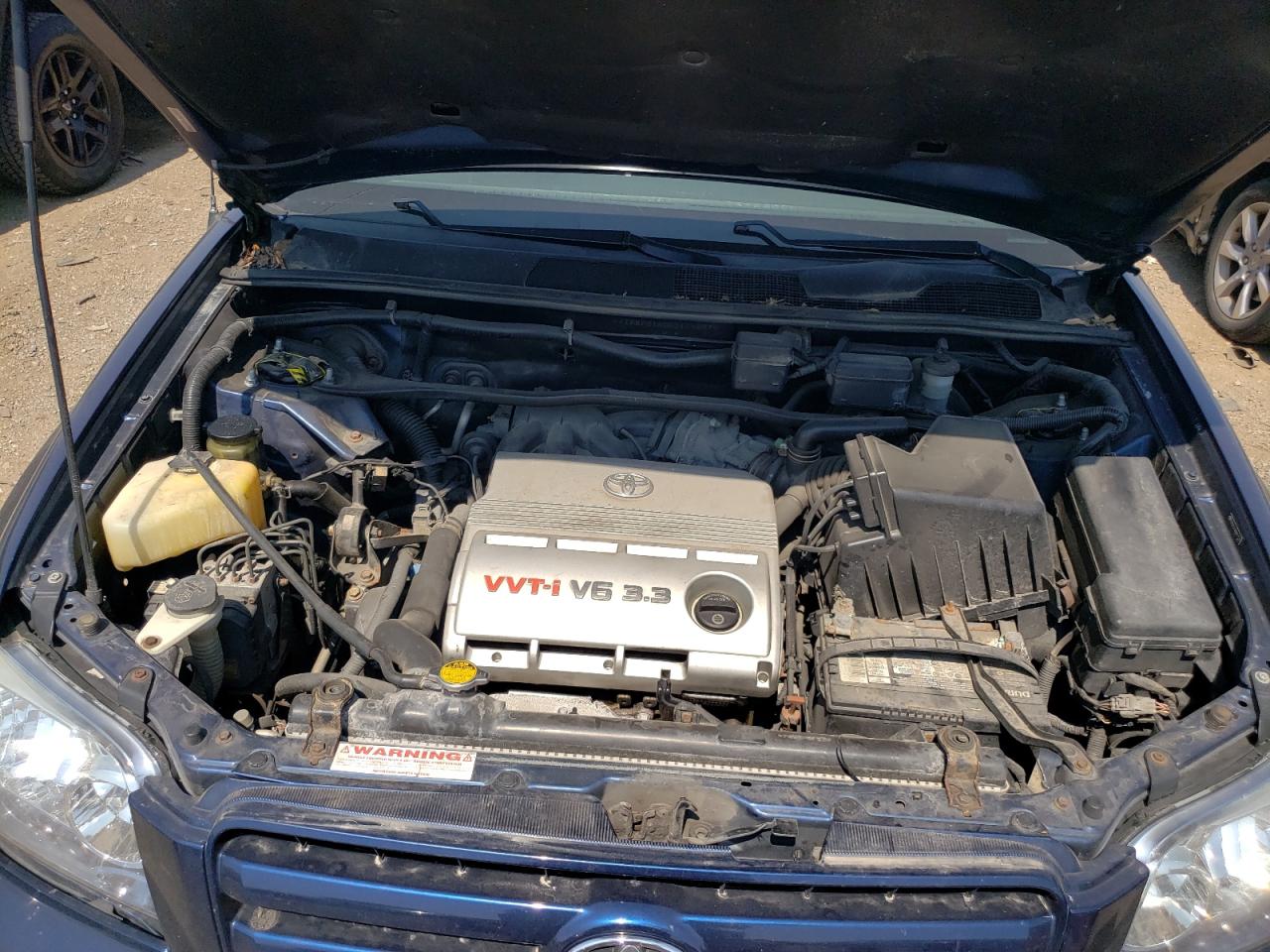 JTEEP21A050111297 2005 Toyota Highlander Limited