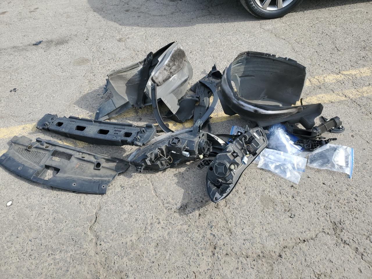 3GNCJPSB3KL244336 2019 Chevrolet Trax 1Lt