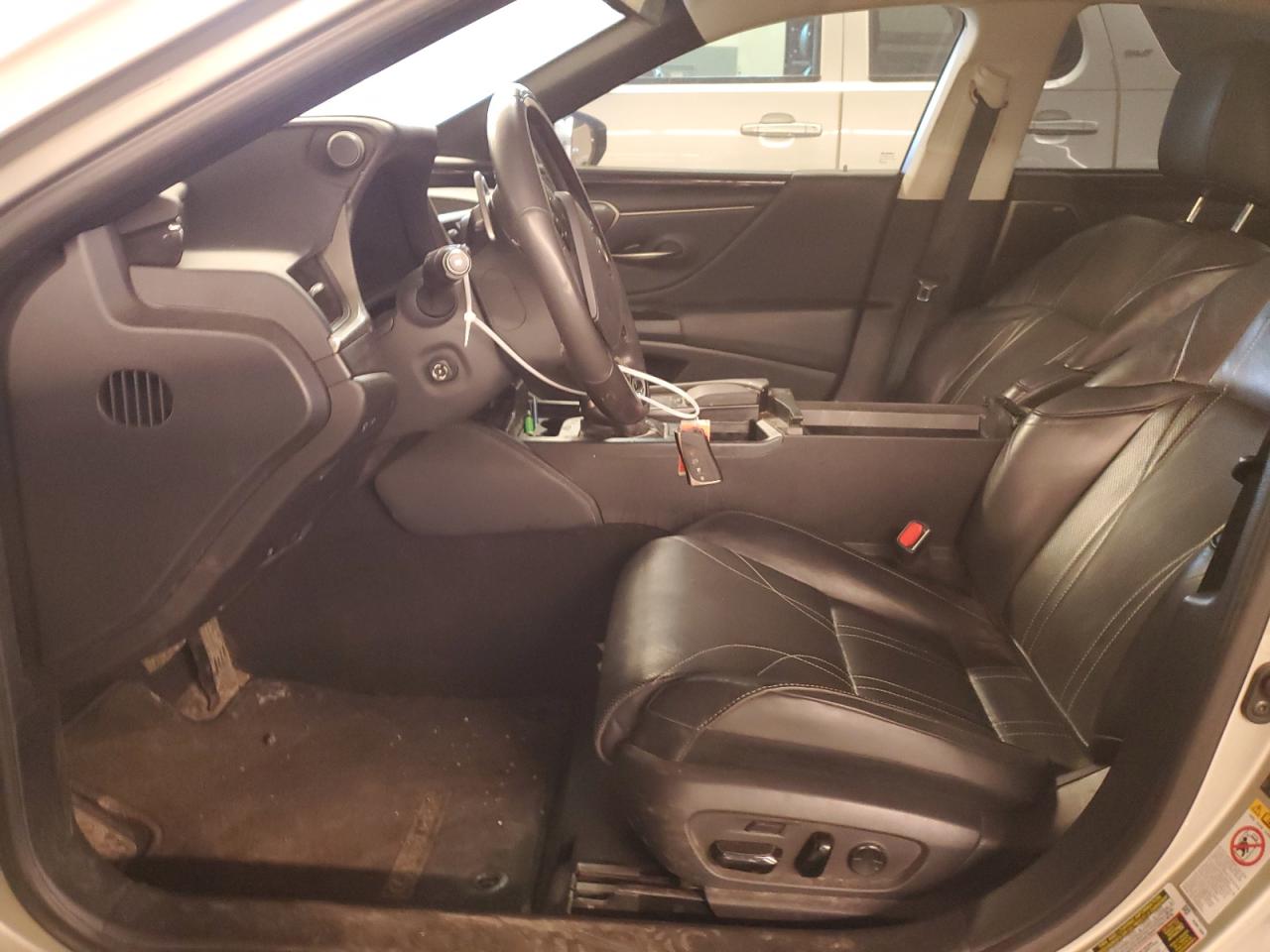 58ABZ1B19KU006017 2019 Lexus Es 350