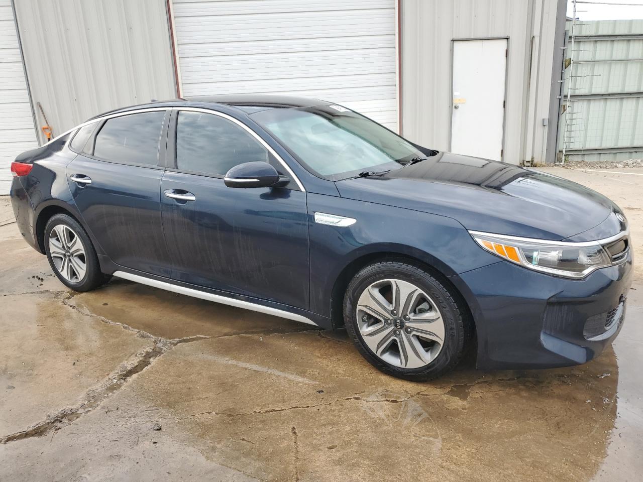 2017 Kia Optima Hybrid vin: KNAGU4LEXH5009494