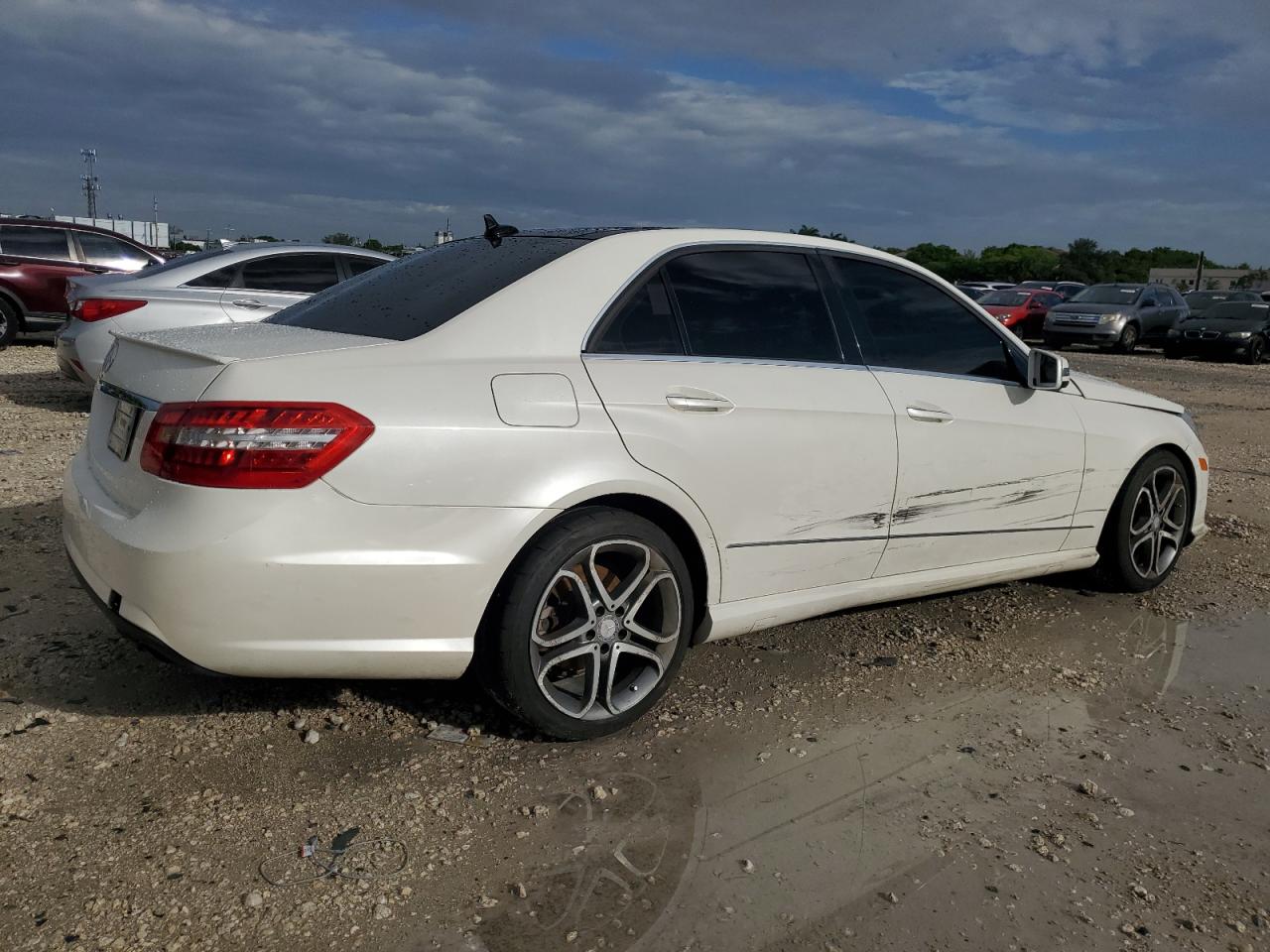 WDDHF5KB3DA695495 2013 Mercedes-Benz E 350