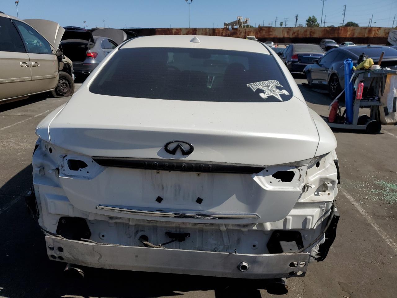 JN1EV7AP8HM743041 2017 Infiniti Q50 Premium