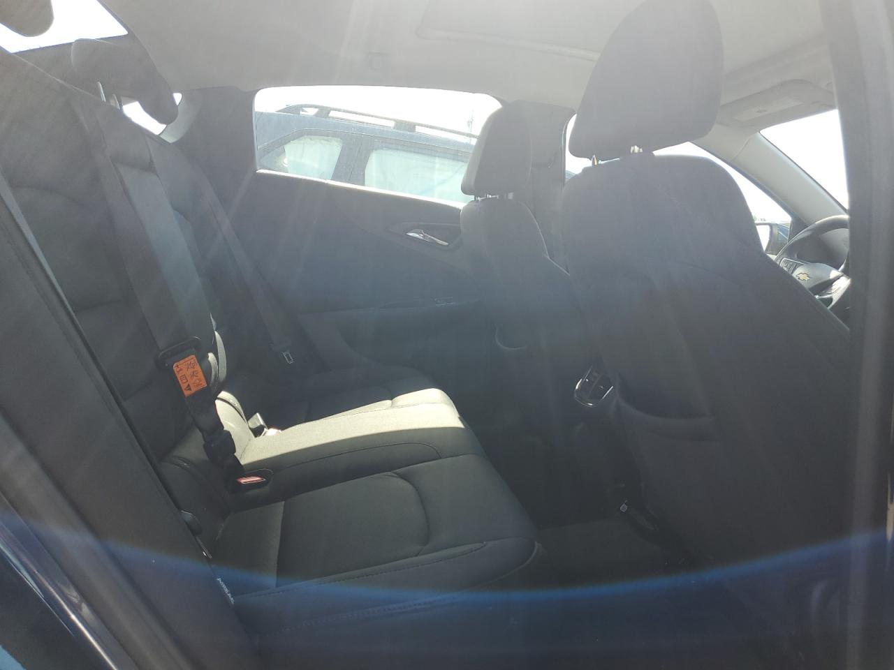 1G1ZD5ST6KF110818 2019 Chevrolet Malibu Lt