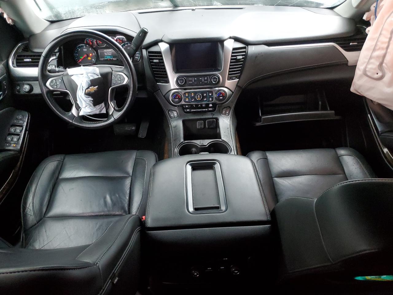 1GNSCBKC6KR187673 2019 Chevrolet Tahoe C1500 Lt