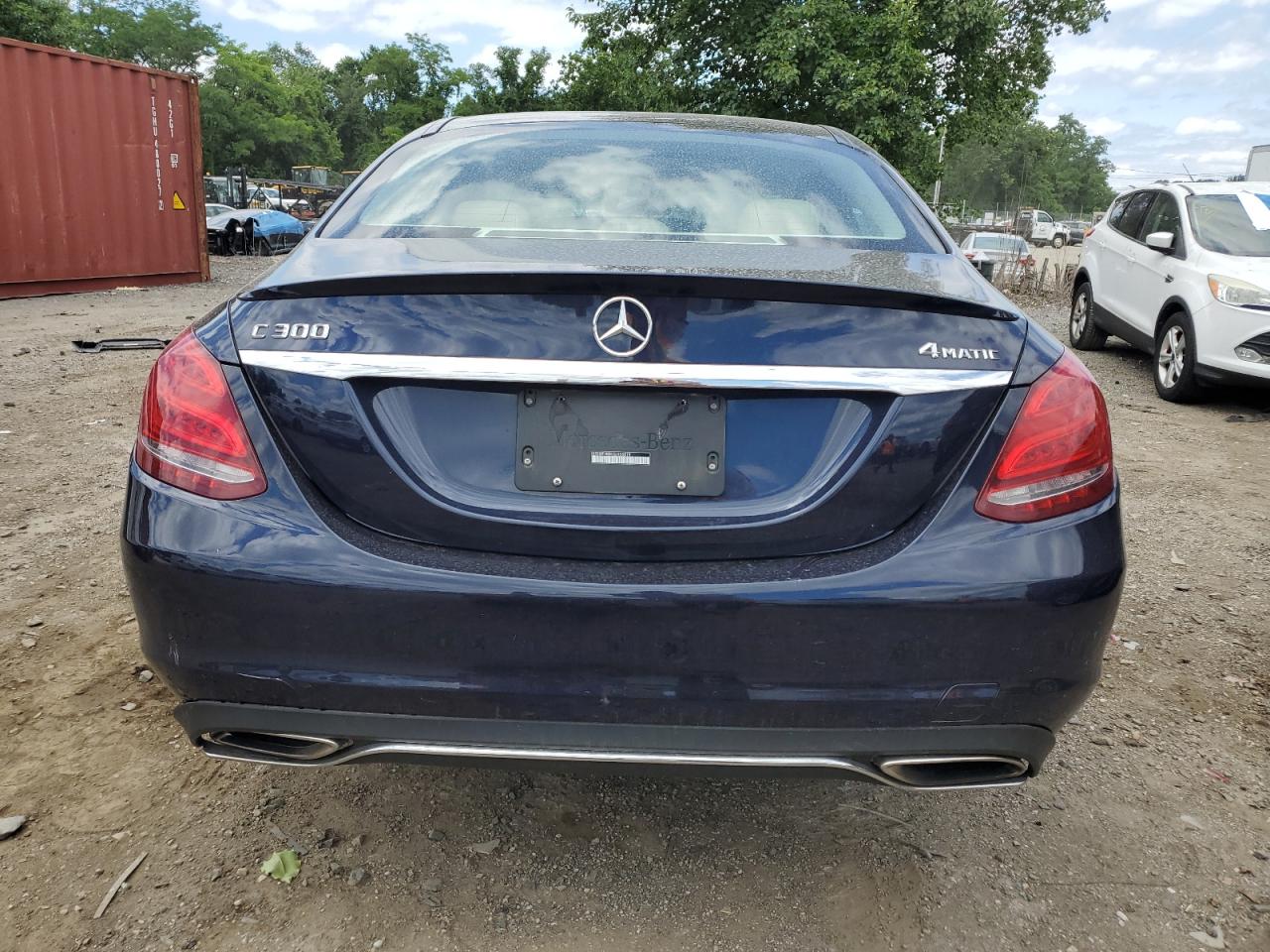 55SWF4KB5GU105819 2016 Mercedes-Benz C 300 4Matic