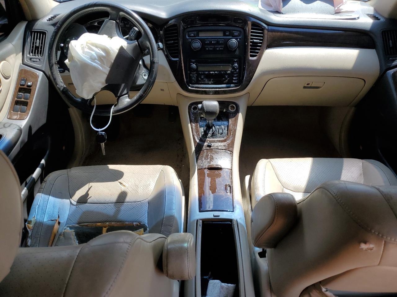 JTEGF21A220063907 2002 Toyota Highlander Limited