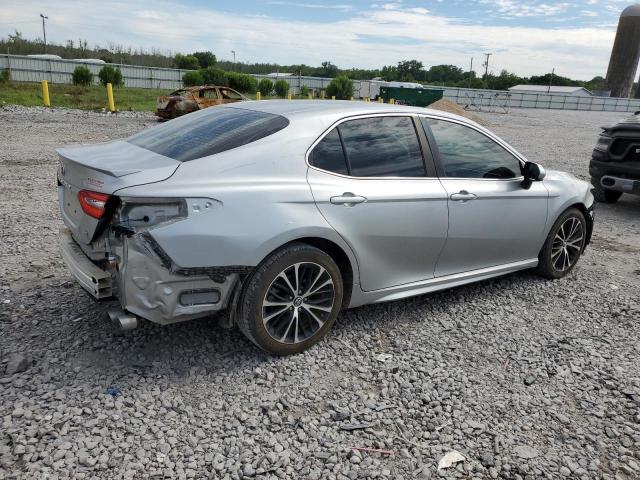 VIN 4T1B11HK4JU638968 2018 Toyota Camry, L no.3