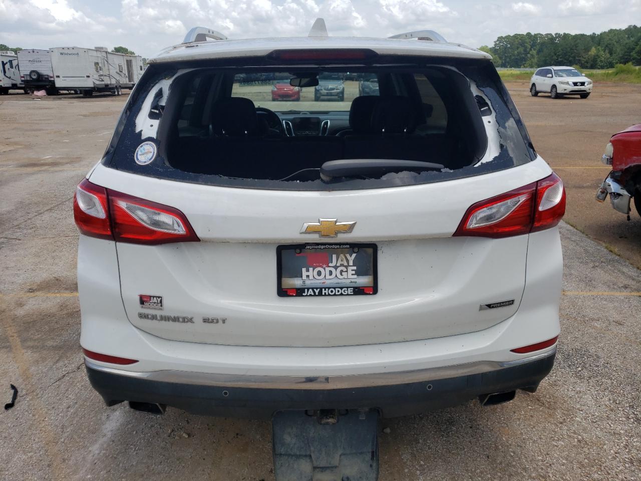 2GNAXNEX8J6171470 2018 Chevrolet Equinox Premier