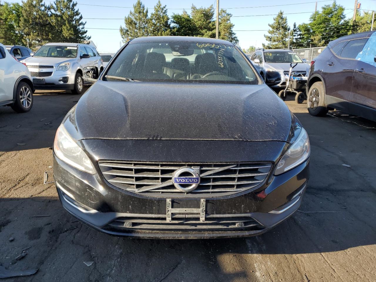 2016 Volvo S60 Premier vin: YV1612TKXG2397600