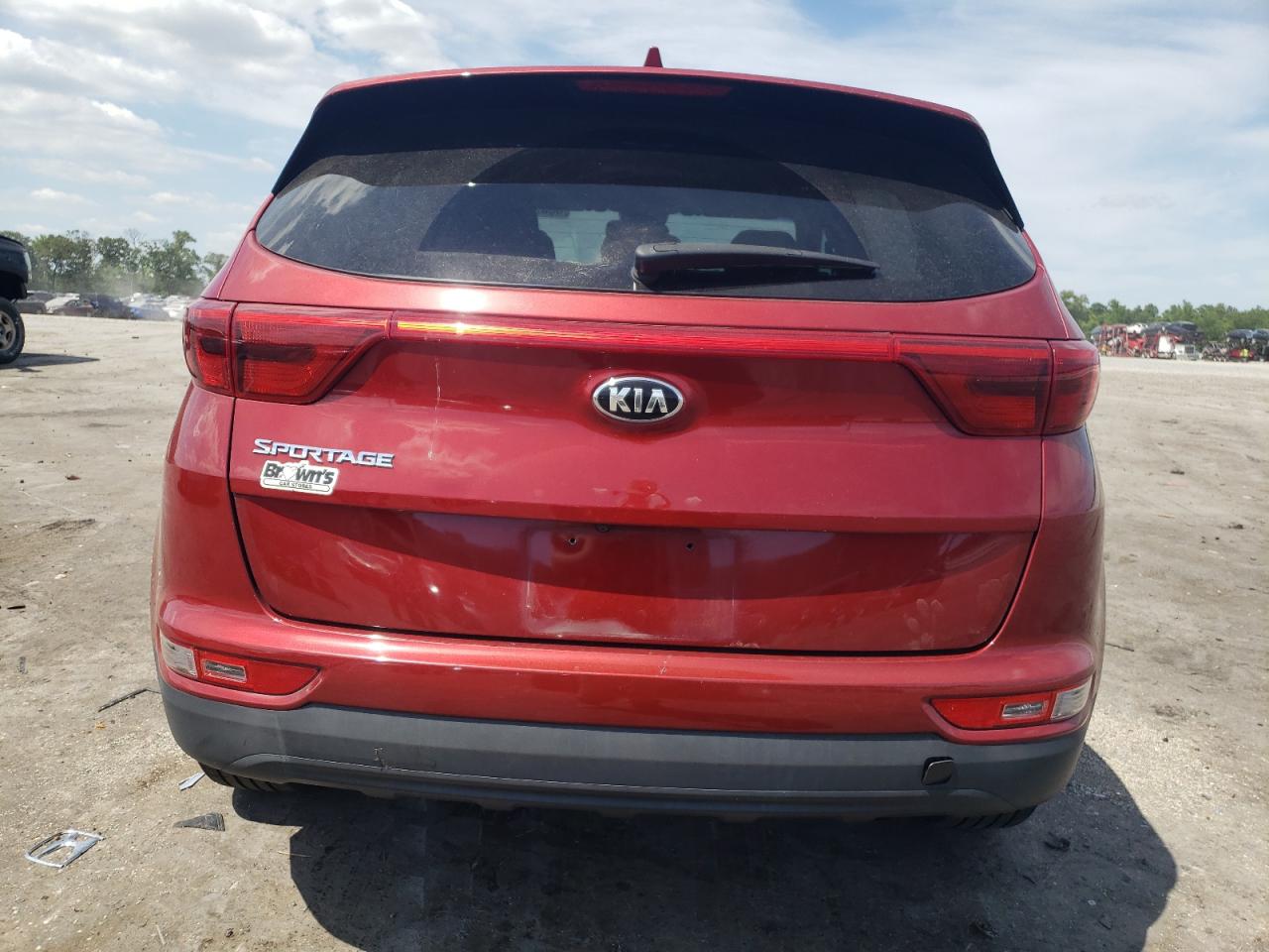 KNDPMCAC0H7042538 2017 Kia Sportage Lx