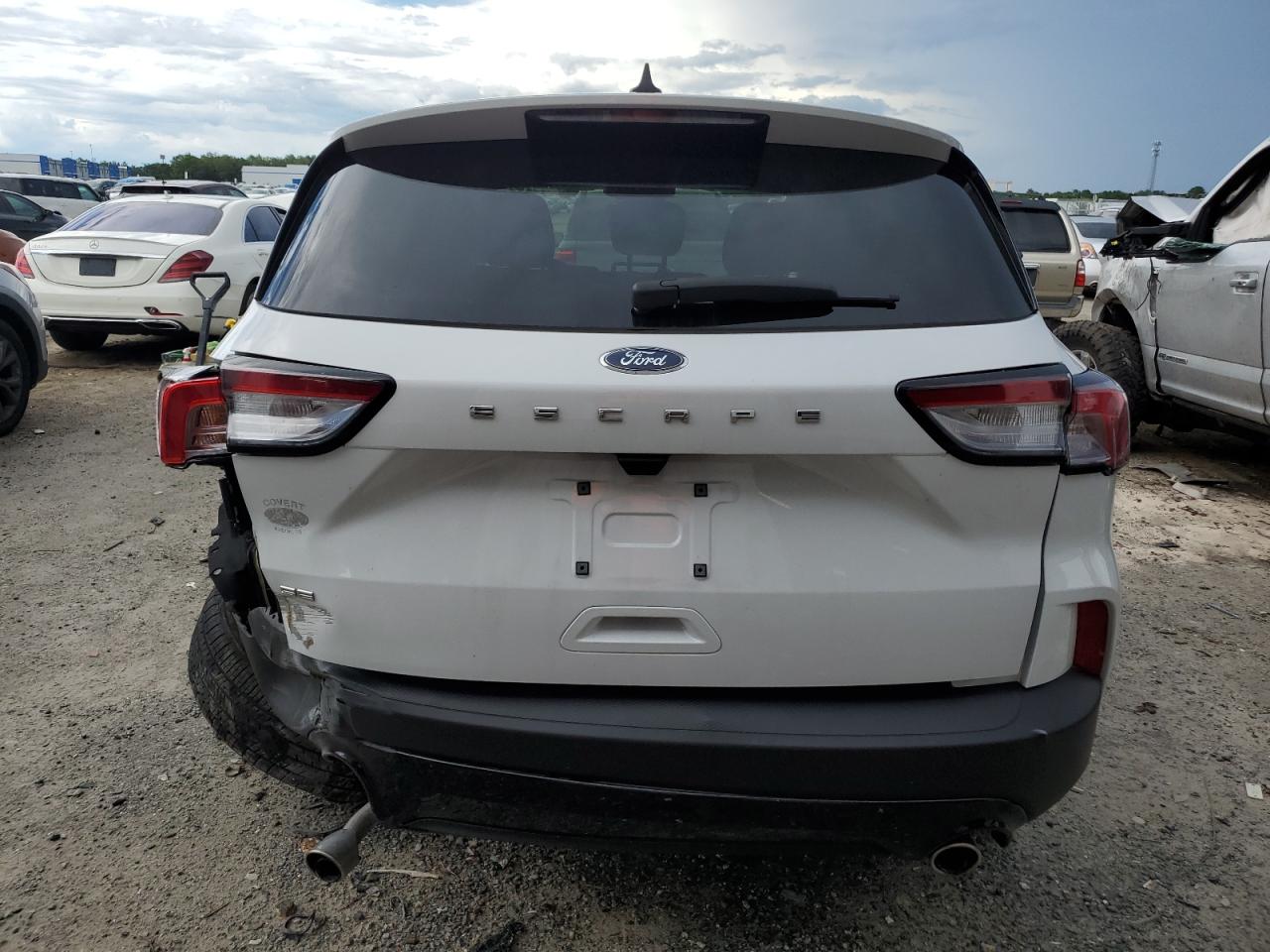 2022 Ford Escape Se vin: 1FMCU0G68NUB63003