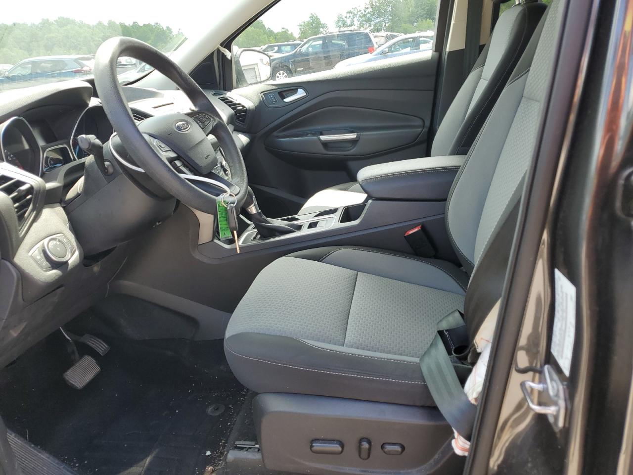 1FMCU9GD8HUE00340 FORD ESCAPE 2017