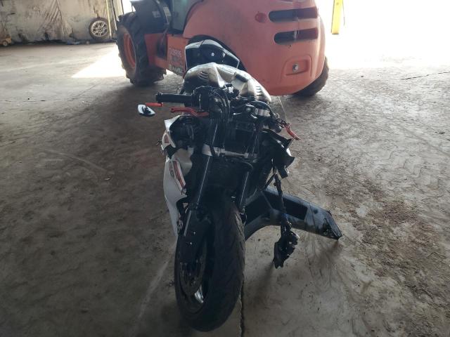 2018 YAMAHA YZFR6 JYARJ28EXJA003222