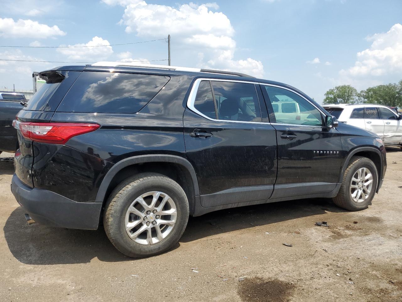 2018 Chevrolet Traverse Lt vin: 1GNEVGKW6JJ112841