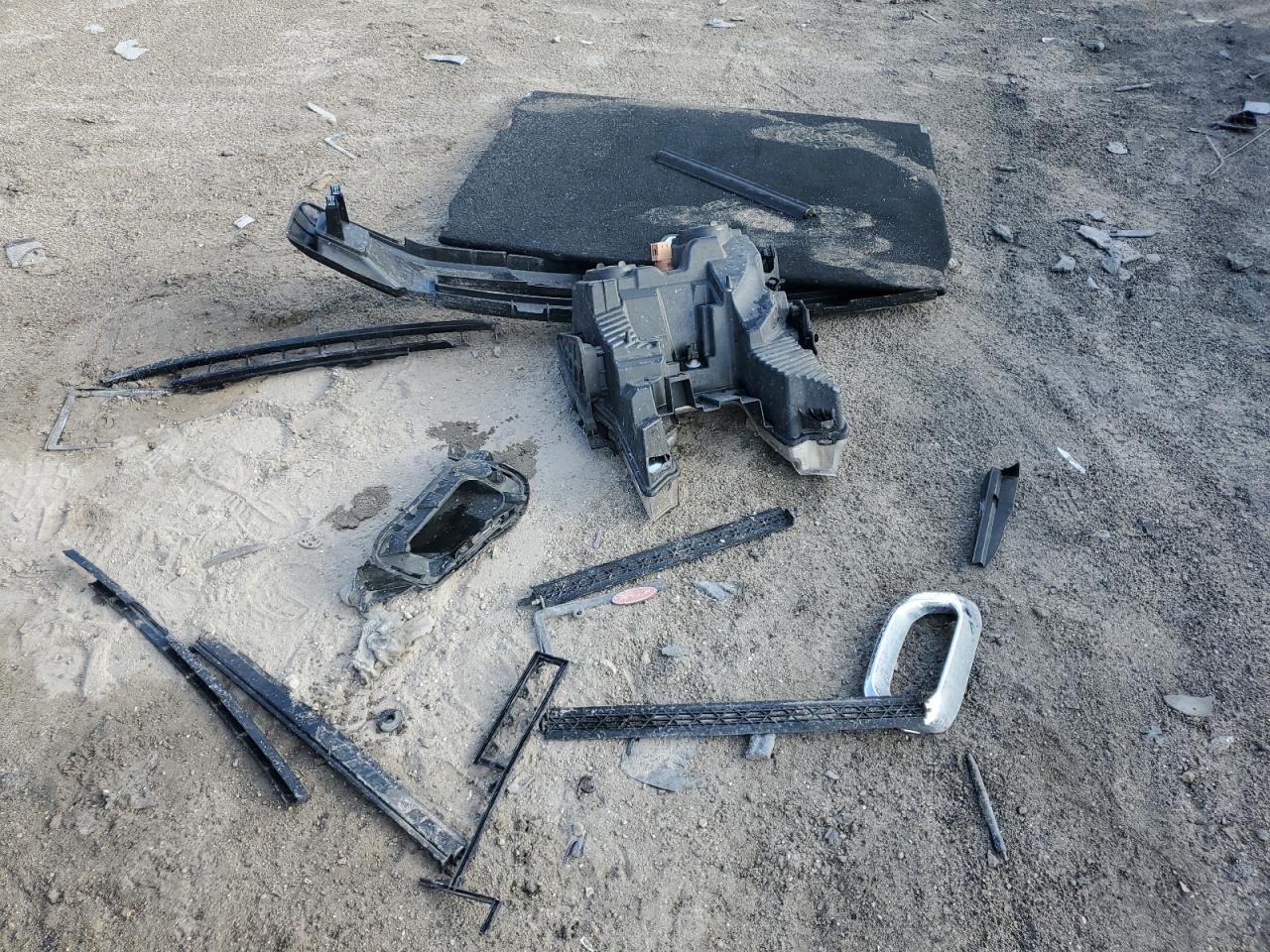 WDC0G8DB4LF695049 2020 Mercedes-Benz Glc 300