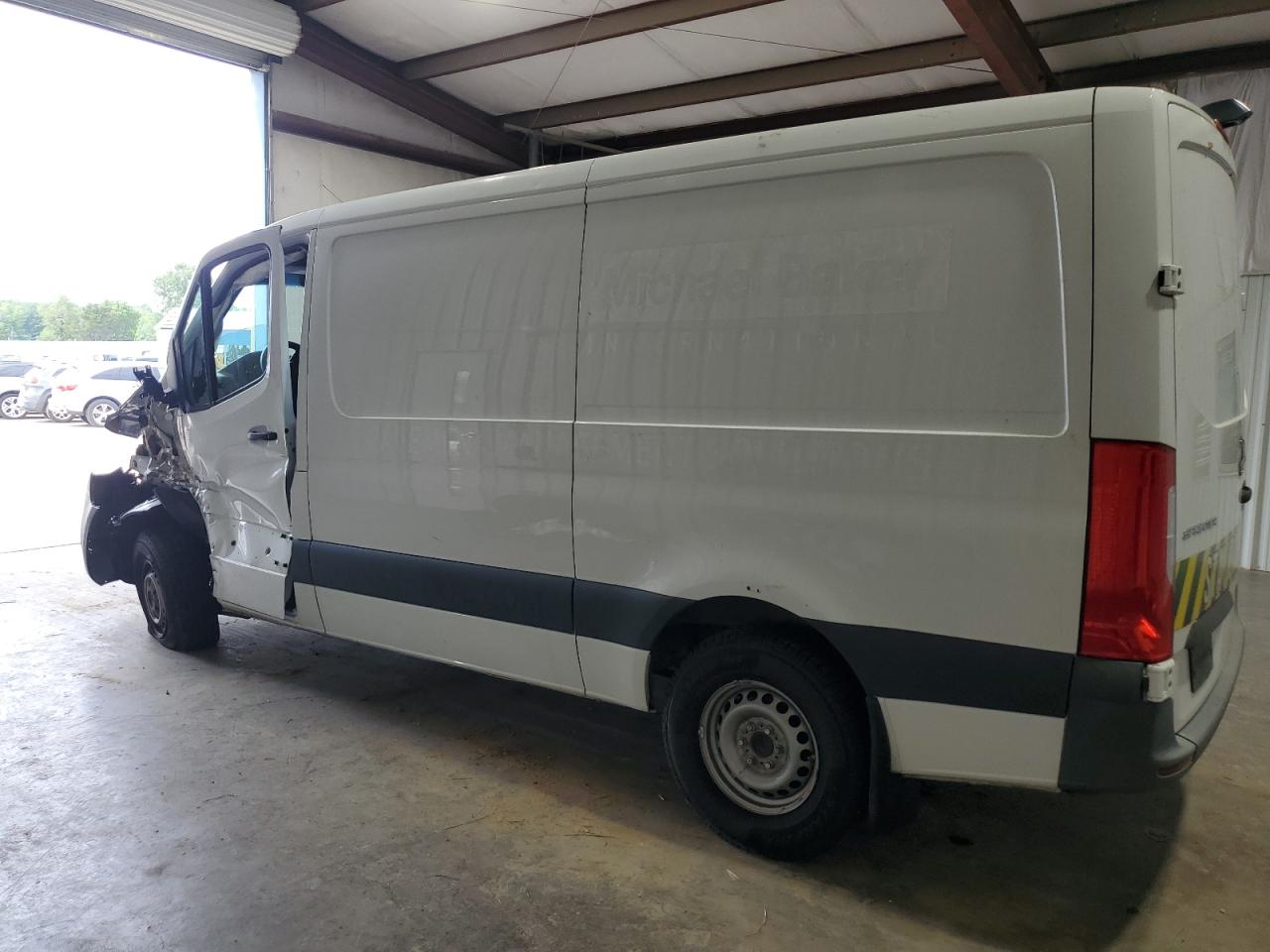 Lot #2952836902 2019 MERCEDES-BENZ SPRINTER 2