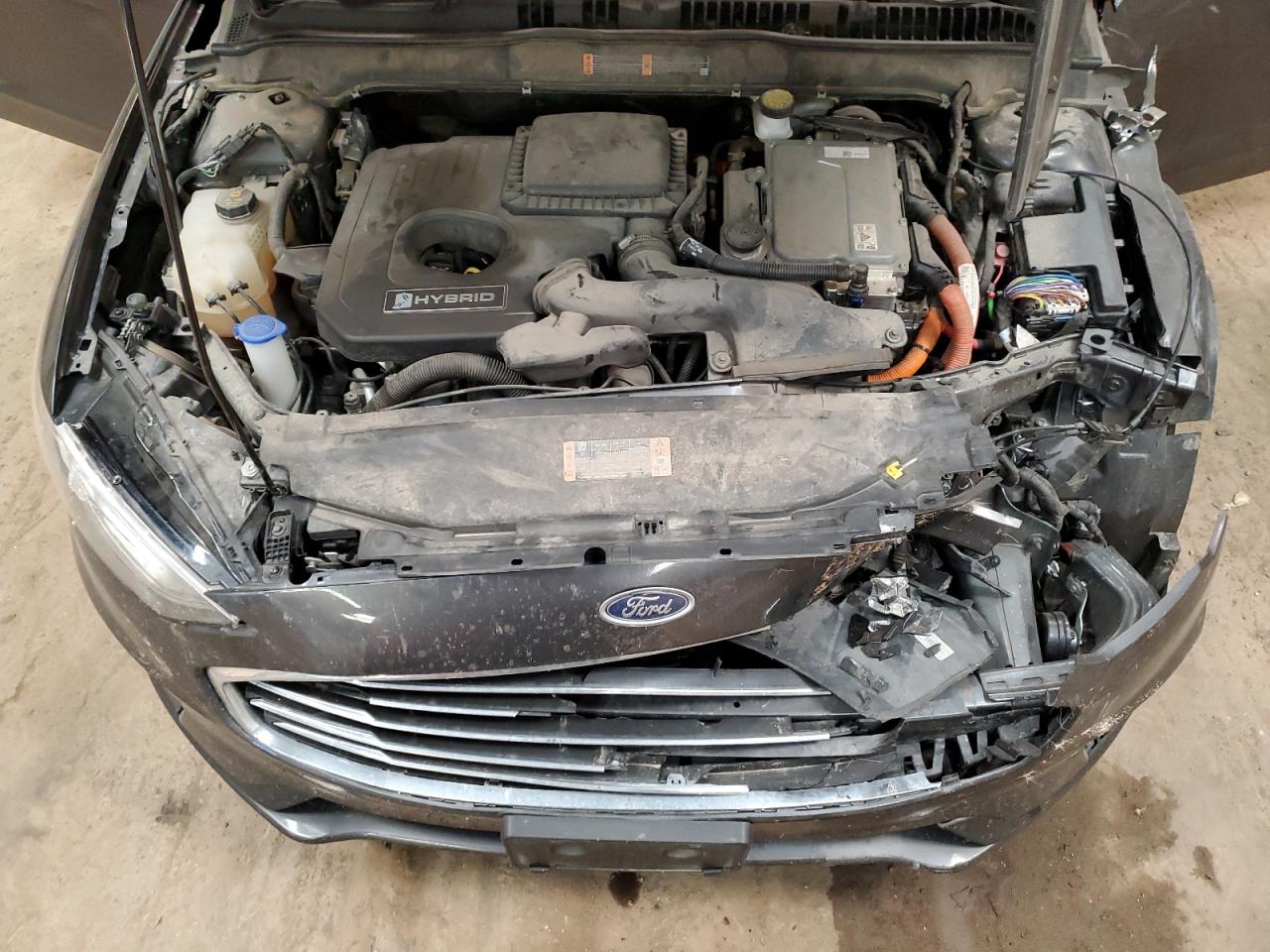 3FA6P0LU4KR205320 2019 Ford Fusion Se