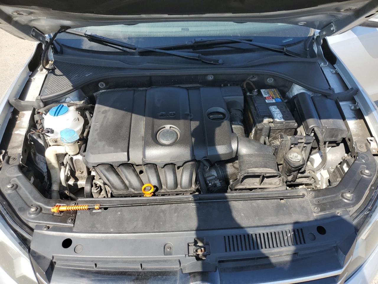 1VWBP7A33DC091398 2013 Volkswagen Passat Se