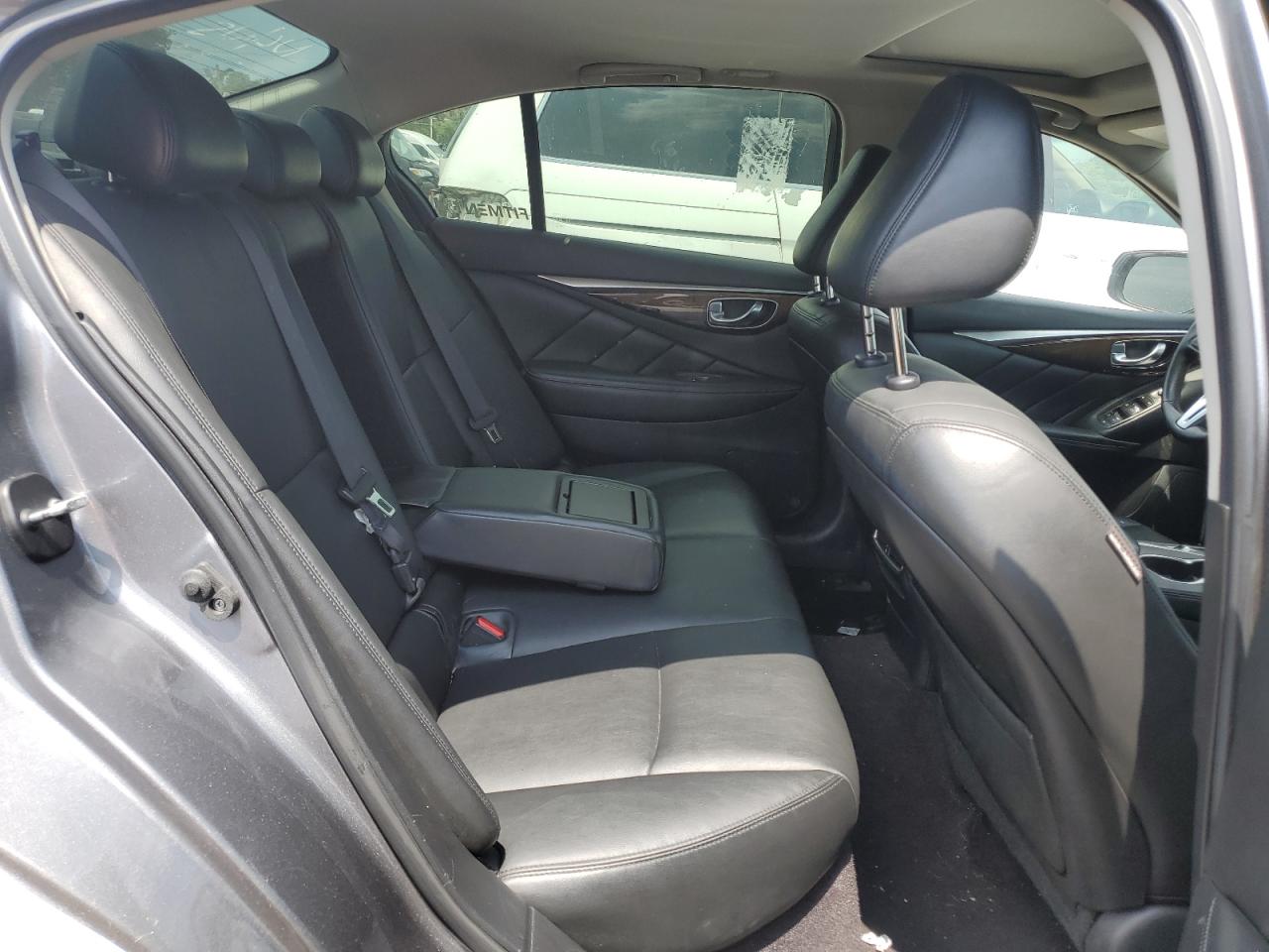 JN1EV7ARXJM611227 2018 Infiniti Q50 Luxe