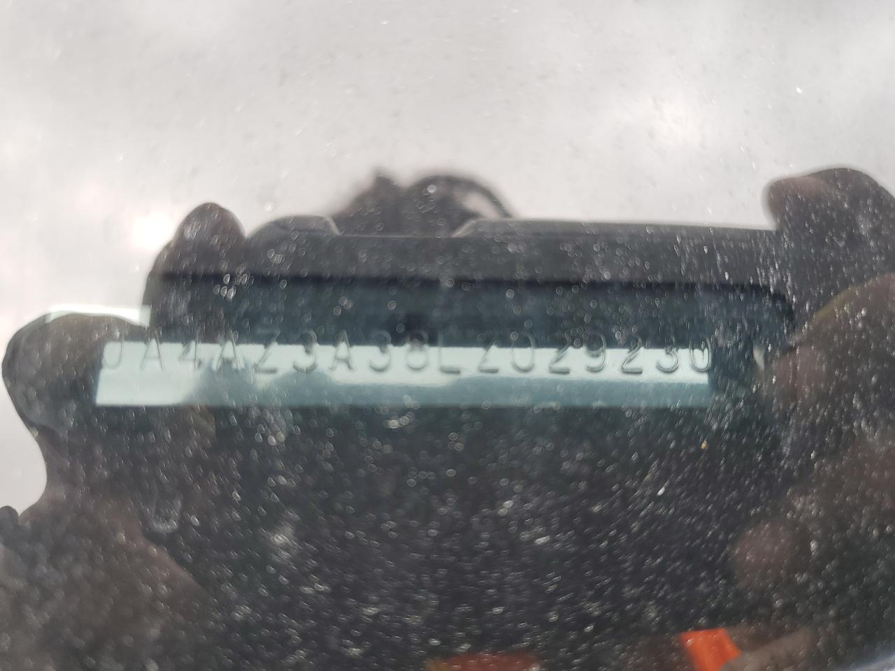 JA4AZ3A38LZ029230 2020 Mitsubishi Outlander Se