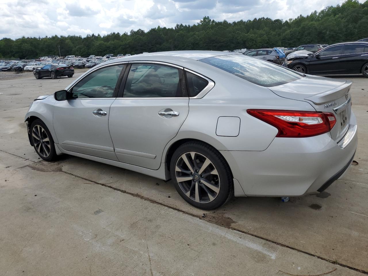 2016 Nissan Altima 2.5 vin: 1N4AL3AP4GC266094