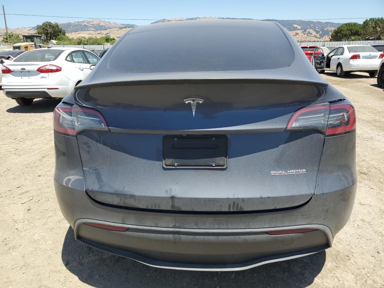 7SAYGDEF5NF487985 2022 Tesla Model Y