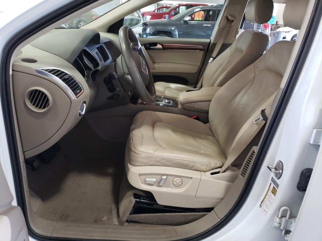 WA1LGAFE2ED017166 2014 Audi Q7 Premium Plus