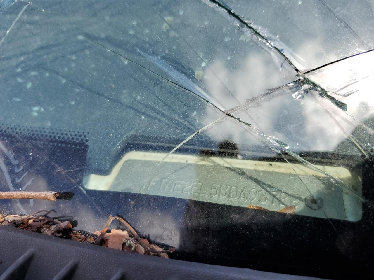 1FTNE2EL5BDA93728 2011 Ford Econoline E250 Van