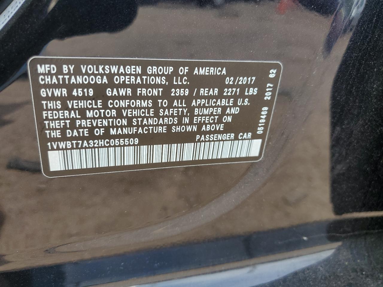 1VWBT7A32HC055509 2017 Volkswagen Passat Se